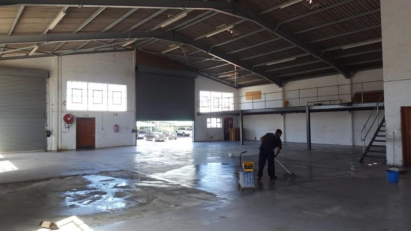 To Let commercial Property for Rent in Paarden Eiland Western Cape